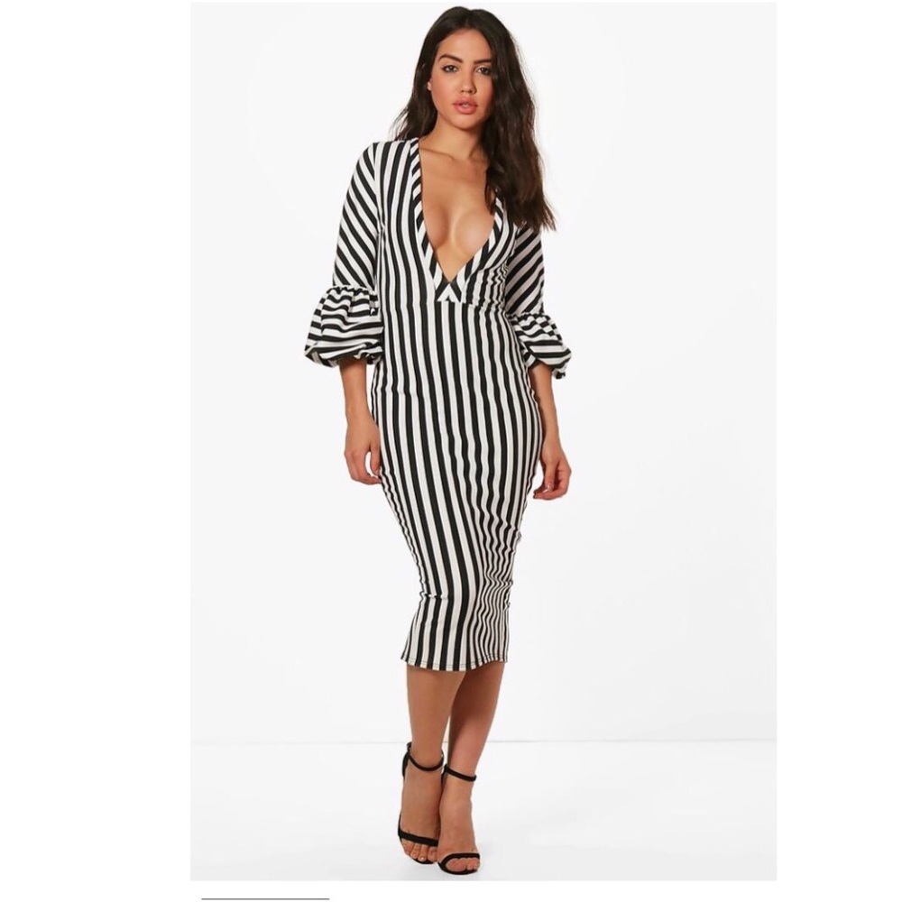NEW WITH TAG: Stripped Midi Dress